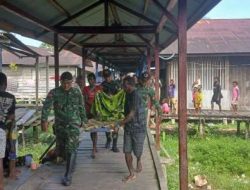 Pos Tomor Satgas Yonif 123/Rajawali Bantu Mama Papua Jalani Persalinan
